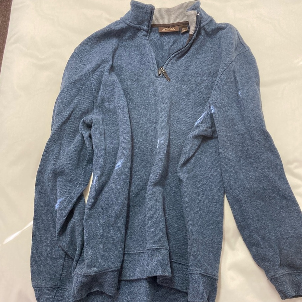 Quarter zip sweatshirt